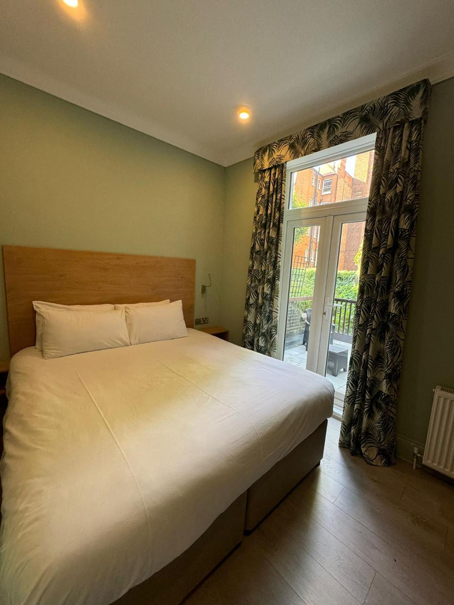Marldon Olympia Hotel Лондон Екстериор снимка