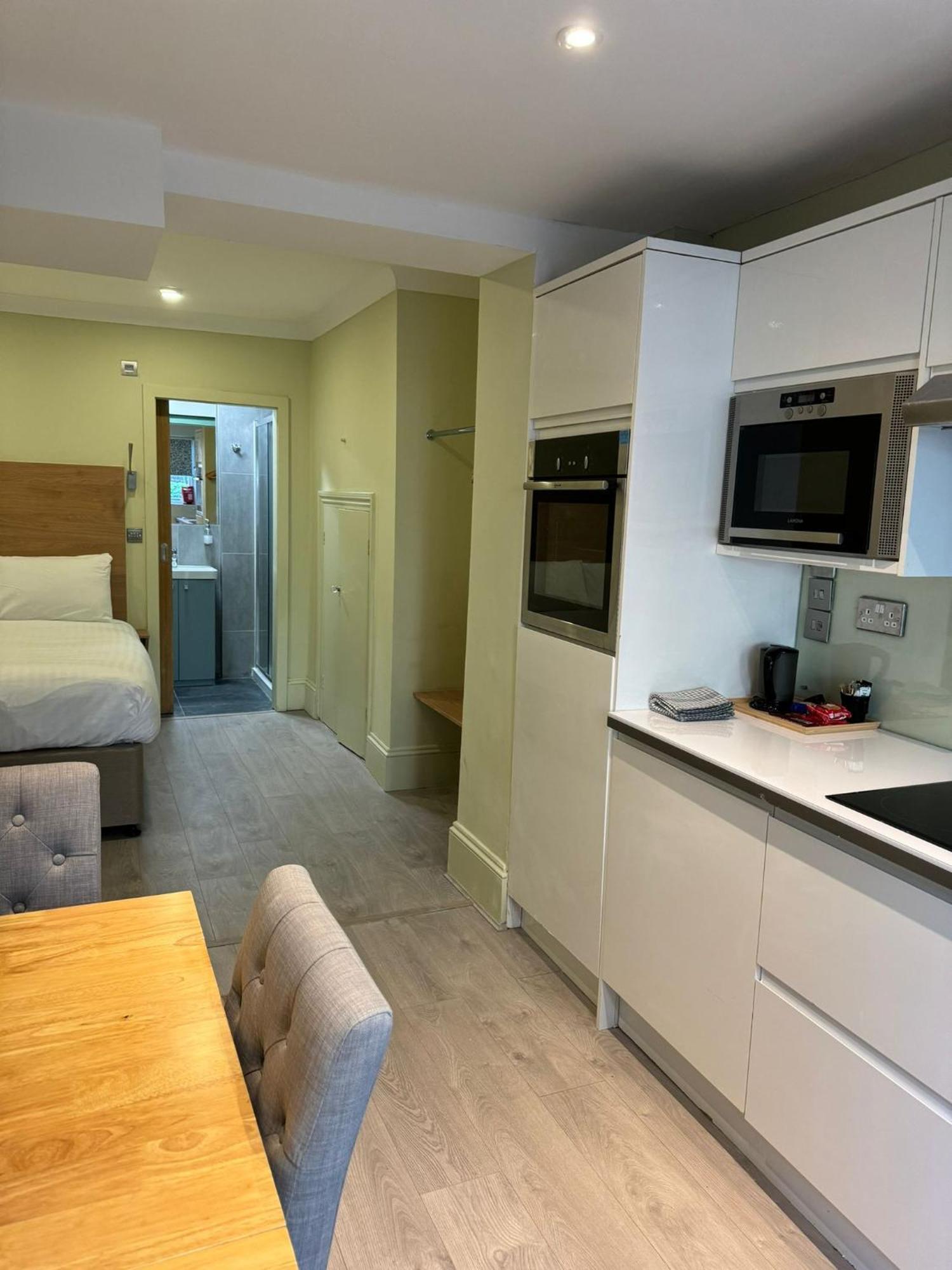 Marldon Olympia Hotel Лондон Екстериор снимка