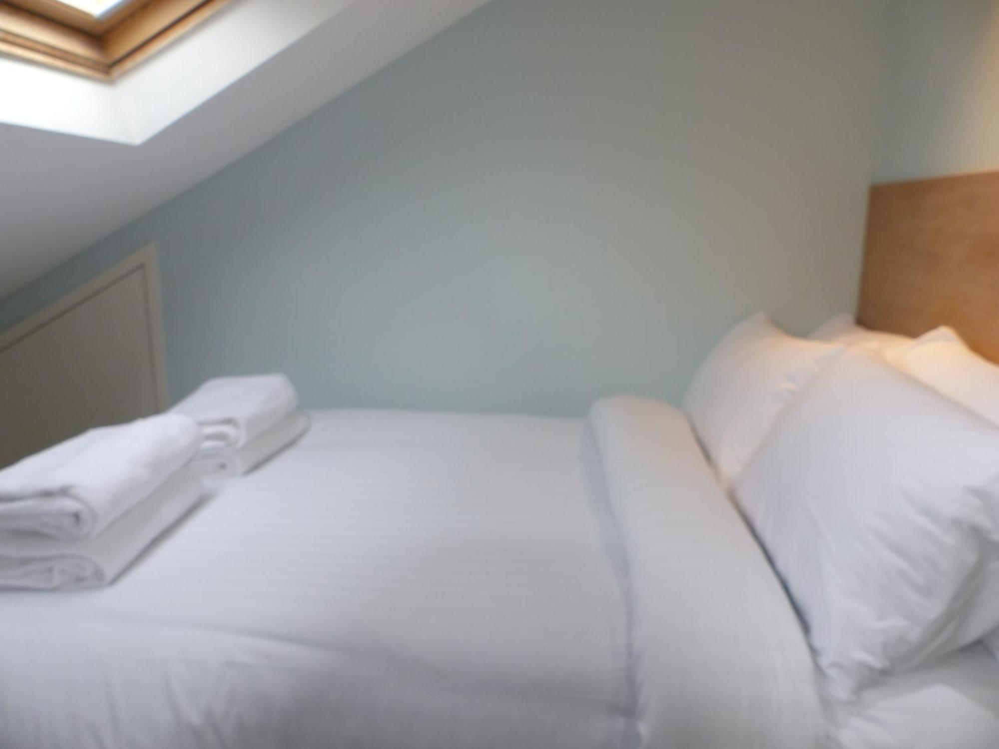 Marldon Olympia Hotel Лондон Екстериор снимка