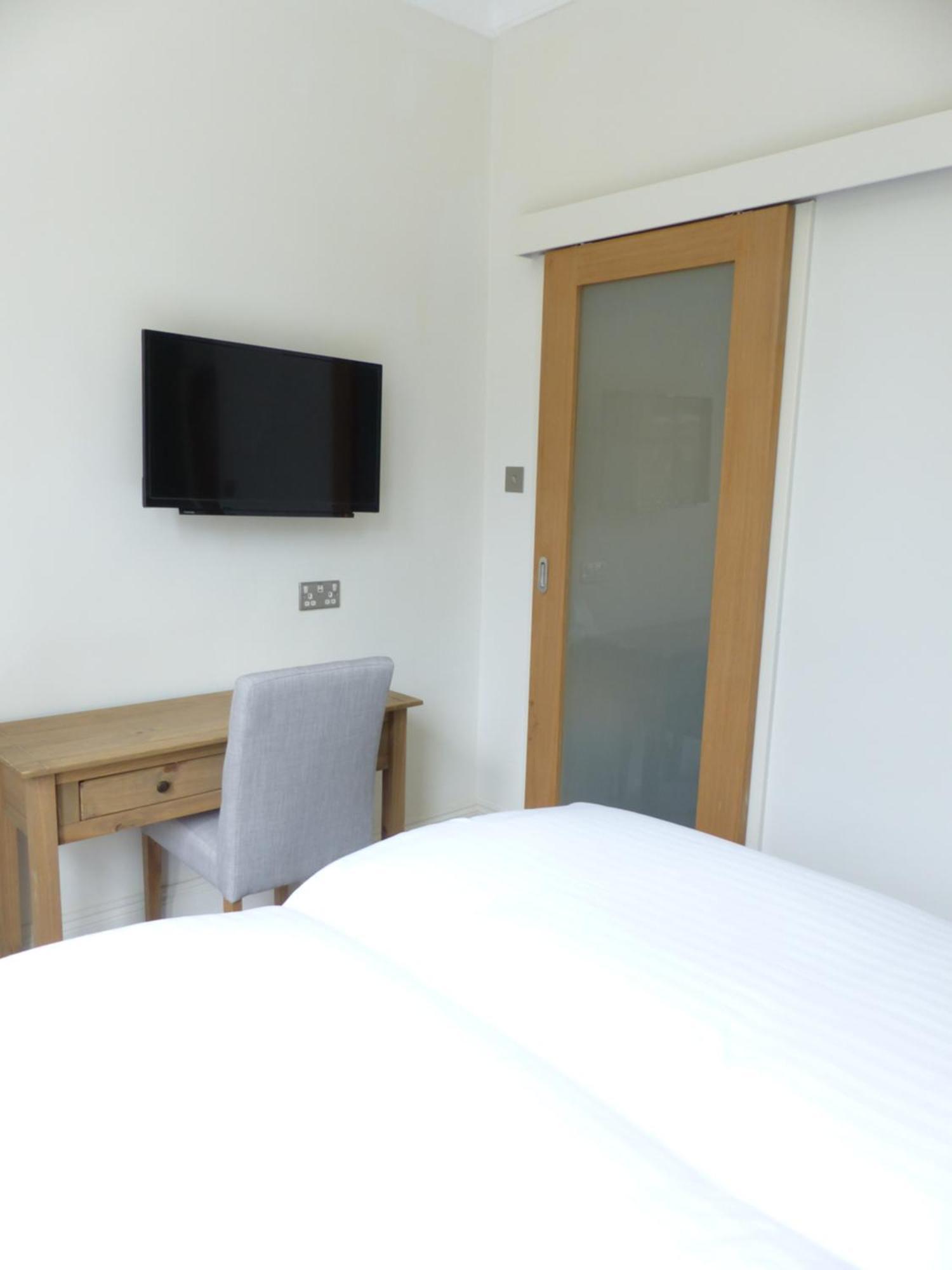 Marldon Olympia Hotel Лондон Екстериор снимка